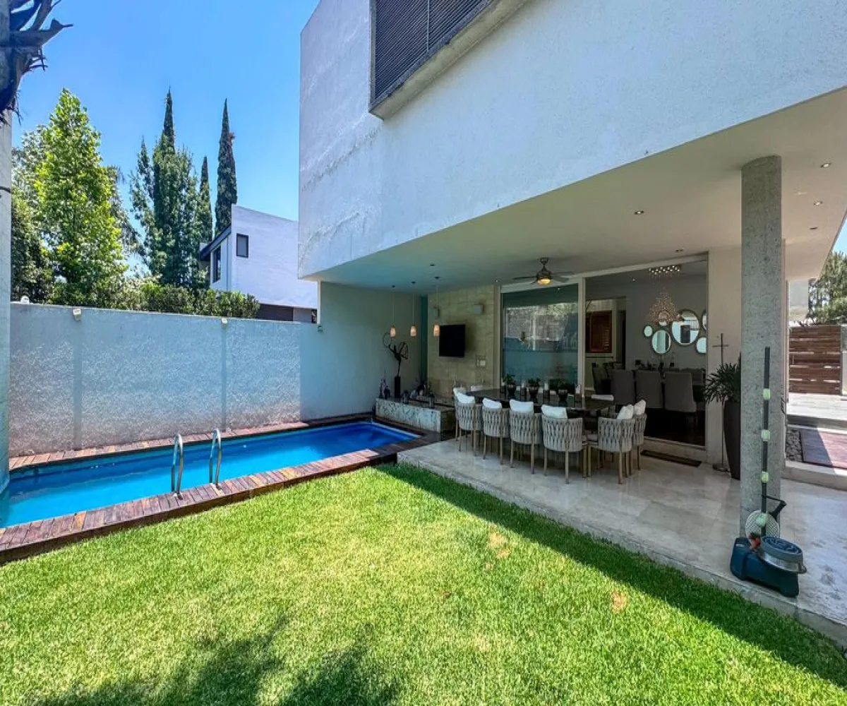 Casa En Venta,Valle Real,Paseo San Carlos 3061, Zapopan, Jalisco 45019, 4 Habitaciones,3 Baños,Paseo San Carlos,2,p4erYny Casa En Venta,Valle Real,Paseo San Carlos 3061, Zapopan, Jalisco 45019, 4 Habitaciones,3 Baños,Paseo San Carlos,2,p4erYny