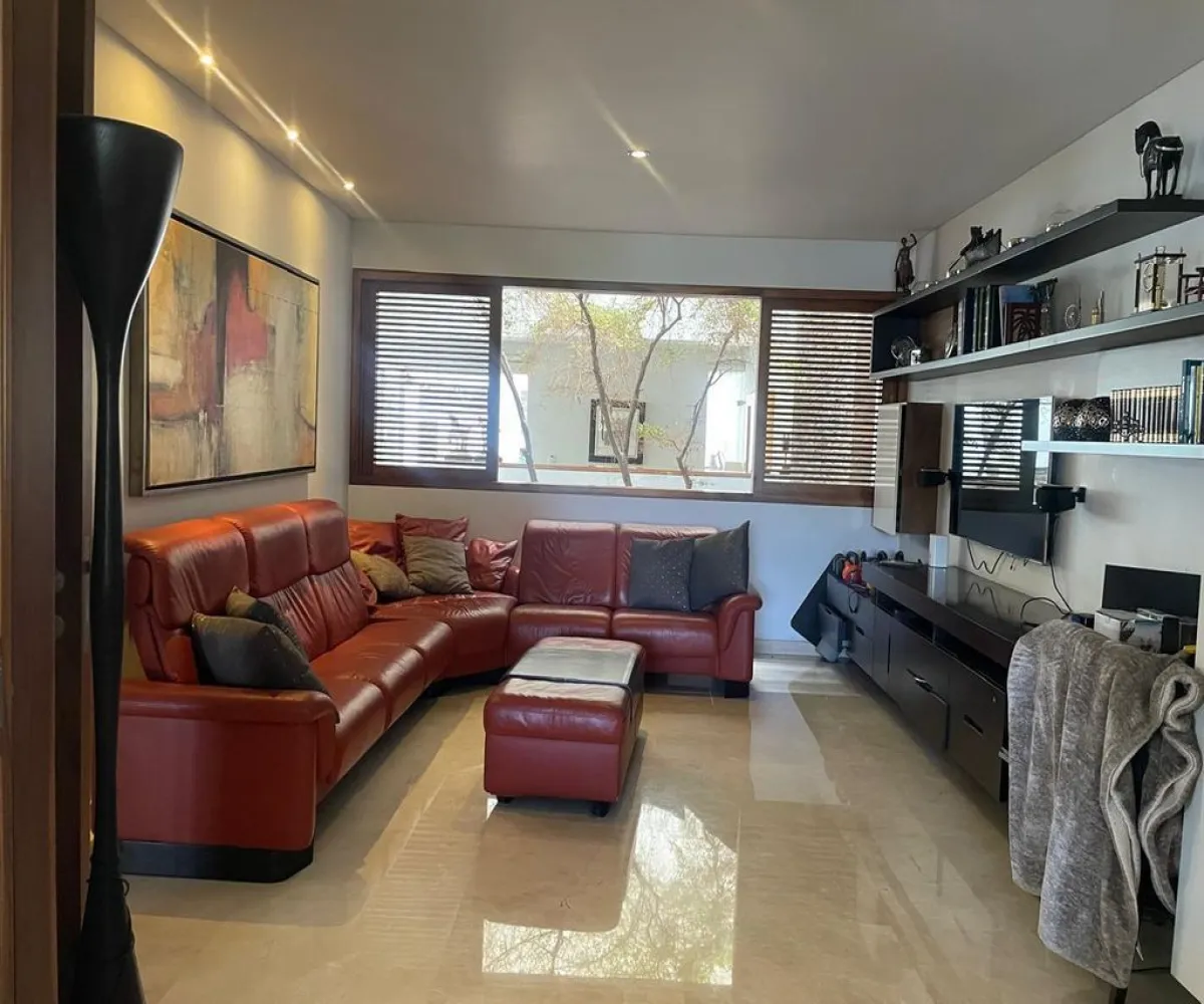 Casa En Venta,Valle Real,Paseo San Carlos 3061, Zapopan, Jalisco 45019, 4 Habitaciones,3 Baños,Paseo San Carlos,2,p4erYny Casa En Venta,Valle Real,Paseo San Carlos 3061, Zapopan, Jalisco 45019, 4 Habitaciones,3 Baños,Paseo San Carlos,2,p4erYny