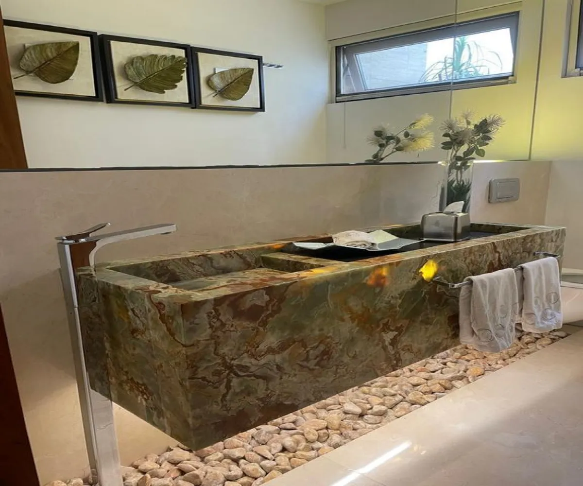 Casa En Venta,Valle Real,Paseo San Carlos 3061, Zapopan, Jalisco 45019, 4 Habitaciones,3 Baños,Paseo San Carlos,2,p4erYny Casa En Venta,Valle Real,Paseo San Carlos 3061, Zapopan, Jalisco 45019, 4 Habitaciones,3 Baños,Paseo San Carlos,2,p4erYny