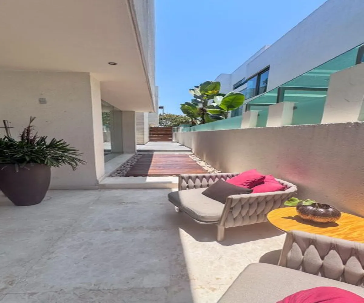 Casa En Venta,Valle Real,Paseo San Carlos 3061, Zapopan, Jalisco 45019, 4 Habitaciones,3 Baños,Paseo San Carlos,2,p4erYny Casa En Venta,Valle Real,Paseo San Carlos 3061, Zapopan, Jalisco 45019, 4 Habitaciones,3 Baños,Paseo San Carlos,2,p4erYny