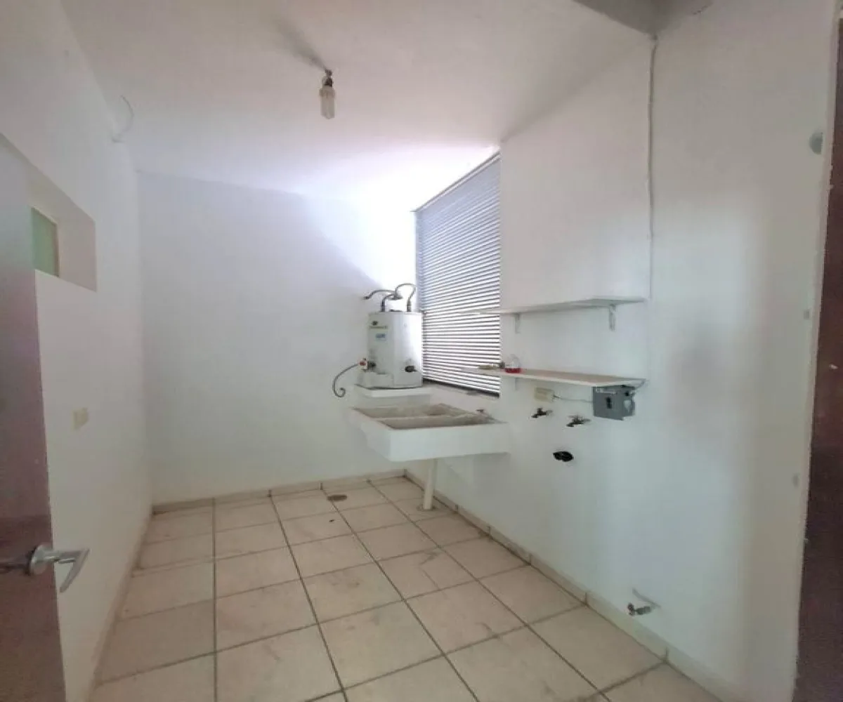 Casa En Venta,Fracc. Banus Residencial,Avenida Puerto Bajania 1600 22, Tlajomulco de Zúñiga, Jalisco 45640, 4 Habitaciones,3 Baños,Avenida Puerto Bajania,1,pqA8Cr6 Casa En Venta,Fracc. Banus Residencial,Avenida Puerto Bajania 1600 22, Tlajomulco de Zúñiga, Jalisco 45640, 4 Habitaciones,3 Baños,Avenida Puerto Bajania,1,pqA8Cr6