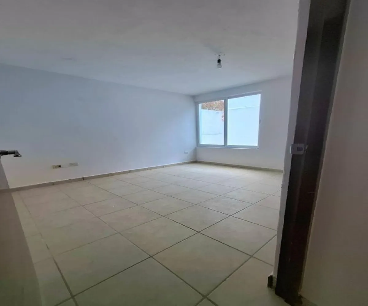 Casa En Venta,Fracc. Banus Residencial,Avenida Puerto Bajania 1600 22, Tlajomulco de Zúñiga, Jalisco 45640, 4 Habitaciones,3 Baños,Avenida Puerto Bajania,1,pqA8Cr6 Casa En Venta,Fracc. Banus Residencial,Avenida Puerto Bajania 1600 22, Tlajomulco de Zúñiga, Jalisco 45640, 4 Habitaciones,3 Baños,Avenida Puerto Bajania,1,pqA8Cr6