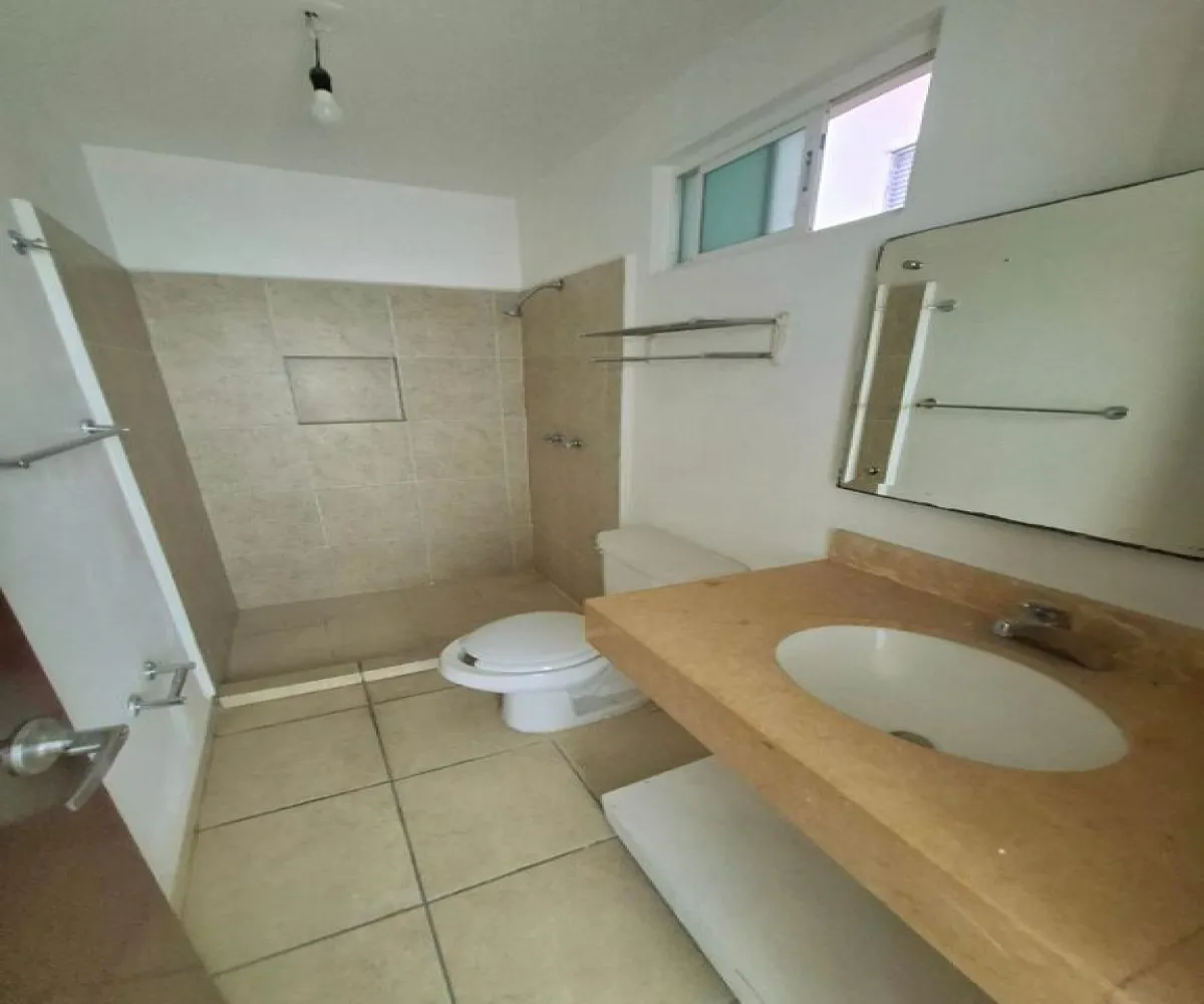 Casa En Venta,Fracc. Banus Residencial,Avenida Puerto Bajania 1600 22, Tlajomulco de Zúñiga, Jalisco 45640, 4 Habitaciones,3 Baños,Avenida Puerto Bajania,1,pqA8Cr6 Casa En Venta,Fracc. Banus Residencial,Avenida Puerto Bajania 1600 22, Tlajomulco de Zúñiga, Jalisco 45640, 4 Habitaciones,3 Baños,Avenida Puerto Bajania,1,pqA8Cr6