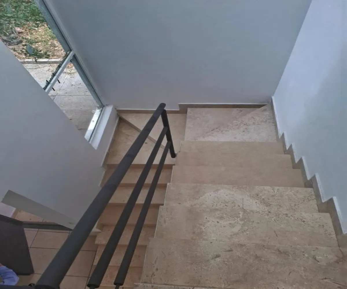 Casa En Venta,Fracc. Banus Residencial,Avenida Puerto Bajania 1600 22, Tlajomulco de Zúñiga, Jalisco 45640, 4 Habitaciones,3 Baños,Avenida Puerto Bajania,1,pqA8Cr6 Casa En Venta,Fracc. Banus Residencial,Avenida Puerto Bajania 1600 22, Tlajomulco de Zúñiga, Jalisco 45640, 4 Habitaciones,3 Baños,Avenida Puerto Bajania,1,pqA8Cr6