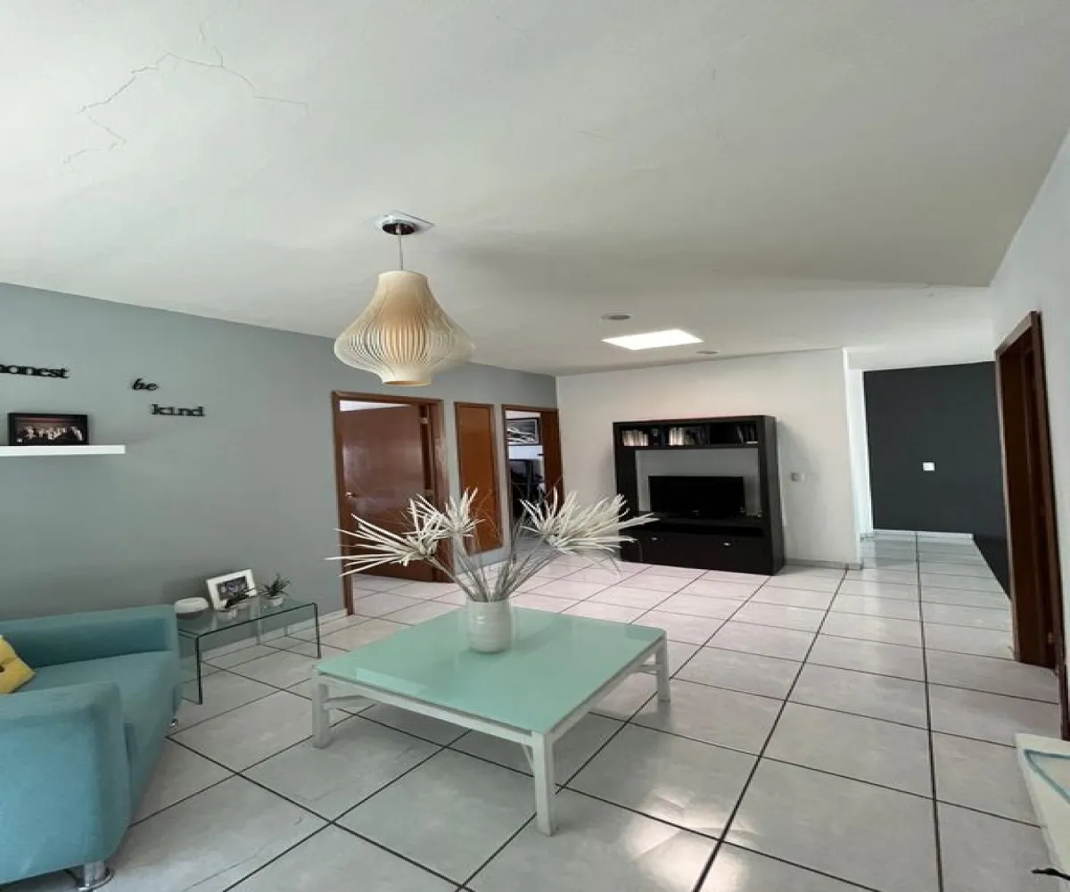 Casa En Venta,Jardín Real,Duque 257 COTO 11, Zapopan, Jalisco 45136, 4 Habitaciones,4 Baños,Duque,2,p3VwXu2