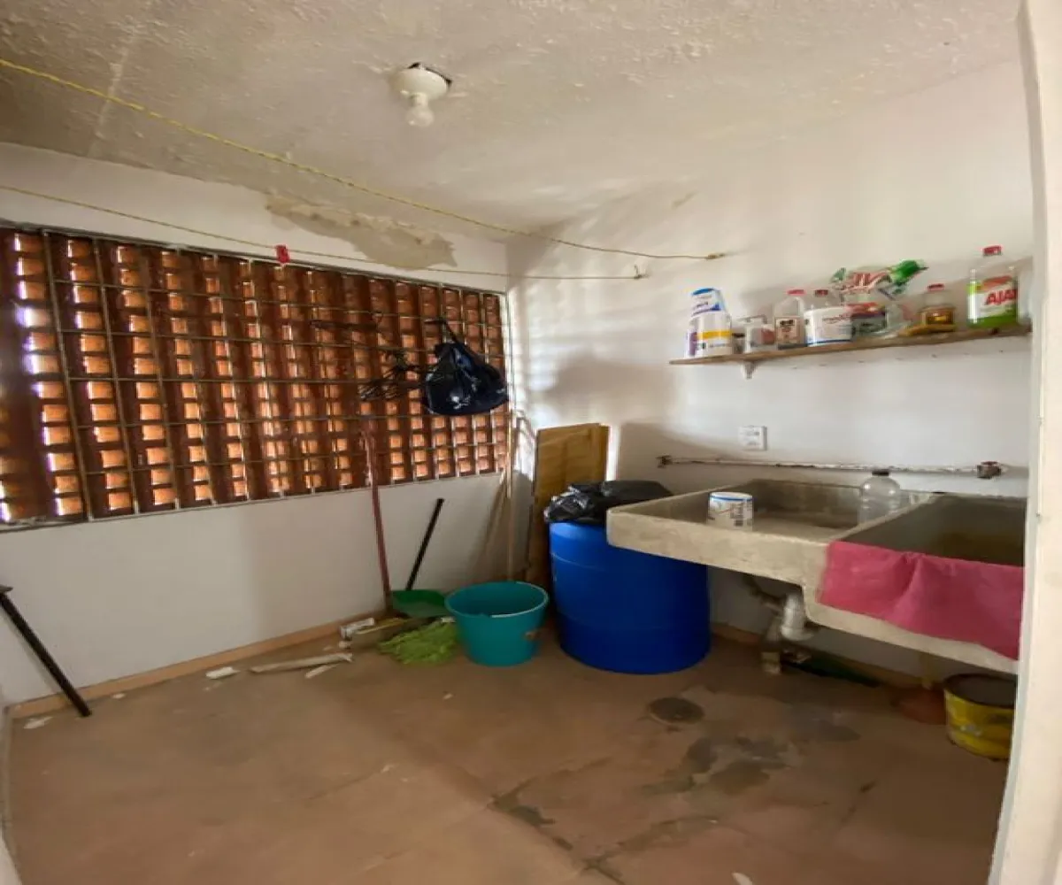 Departamento En Venta,El Alamo,Andador Pátzcuaro 448 8-J, San Pedro Tlaquepaque, Jalisco 44890, 2 Habitaciones,1 Baño,Andador Pátzcuaro,1,pnNc92C