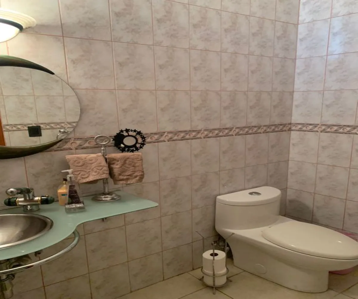 Casa En Venta,Villa Coral,Avenida Las Palmas 200 10, Zapopan, Jalisco 45169, 4 Habitaciones,4 Baños,Avenida Las Palmas,3,pdUnZx0