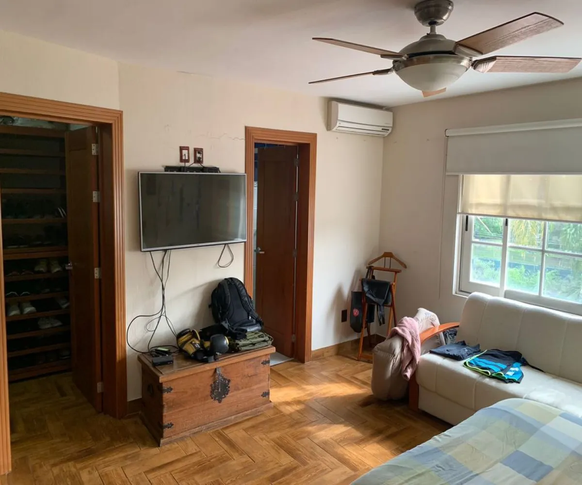 Casa En Venta,Villa Coral,Avenida Las Palmas 200 10, Zapopan, Jalisco 45169, 4 Habitaciones,4 Baños,Avenida Las Palmas,3,pdUnZx0