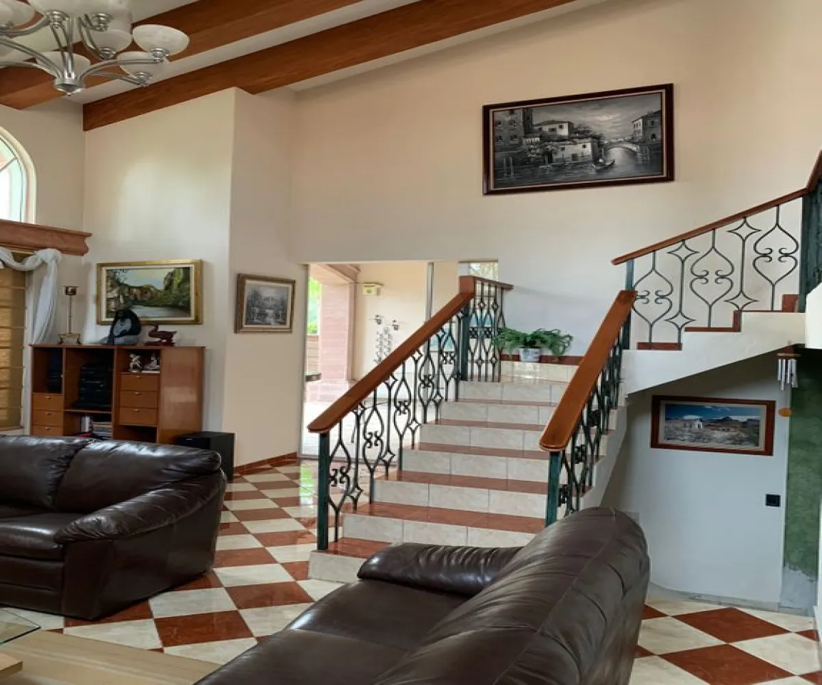 Casa En Venta,Villa Coral,Avenida Las Palmas 200 10, Zapopan, Jalisco 45169, 4 Habitaciones,4 Baños,Avenida Las Palmas,3,pdUnZx0