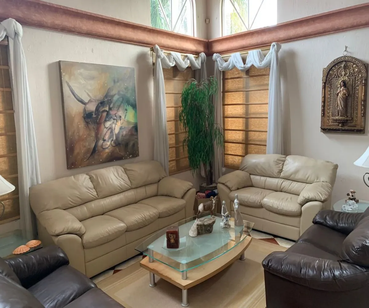 Casa En Venta,Villa Coral,Avenida Las Palmas 200 10, Zapopan, Jalisco 45169, 4 Habitaciones,4 Baños,Avenida Las Palmas,3,pdUnZx0