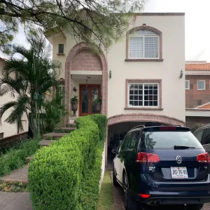 Casa En Venta,Villa Coral,Avenida Las Palmas 200 10, Zapopan, Jalisco 45169, 4 Habitaciones,4 Baños,Avenida Las Palmas,3,pdUnZx0