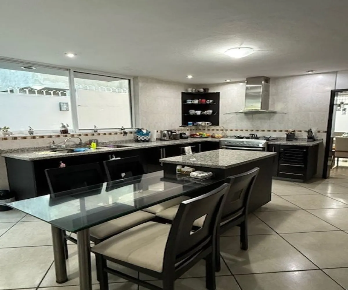 Casa En Venta,Casa Fuerte,El Alcaraz S/N, Tlajomulco de Zúñiga, Jalisco 45645, 3 Habitaciones,3 Baños,El Alcaraz,1,pXi0of8 Casa En Venta,Casa Fuerte,El Alcaraz S/N, Tlajomulco de Zúñiga, Jalisco 45645, 3 Habitaciones,3 Baños,El Alcaraz,1,pXi0of8