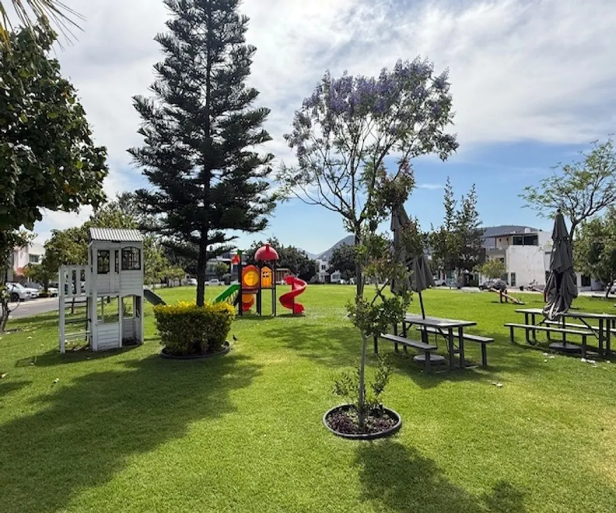 Casa En Venta,Casa Fuerte,Paseo el Alcázar 239, Tlajomulco de Zúñiga, Jalisco 45645, 3 Habitaciones,2 Baños,Paseo el Alcázar,1,pZmtMNb Casa En Venta,Casa Fuerte,Paseo el Alcázar 239, Tlajomulco de Zúñiga, Jalisco 45645, 3 Habitaciones,2 Baños,Paseo el Alcázar,1,pZmtMNb