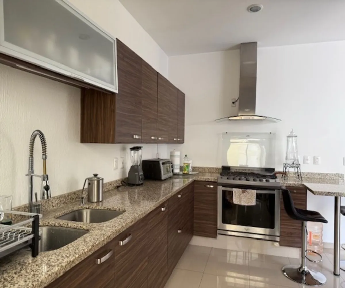 Casa En Venta,Casa Fuerte,Paseo el Alcázar 239, Tlajomulco de Zúñiga, Jalisco 45645, 3 Habitaciones,2 Baños,Paseo el Alcázar,1,pZmtMNb Casa En Venta,Casa Fuerte,Paseo el Alcázar 239, Tlajomulco de Zúñiga, Jalisco 45645, 3 Habitaciones,2 Baños,Paseo el Alcázar,1,pZmtMNb