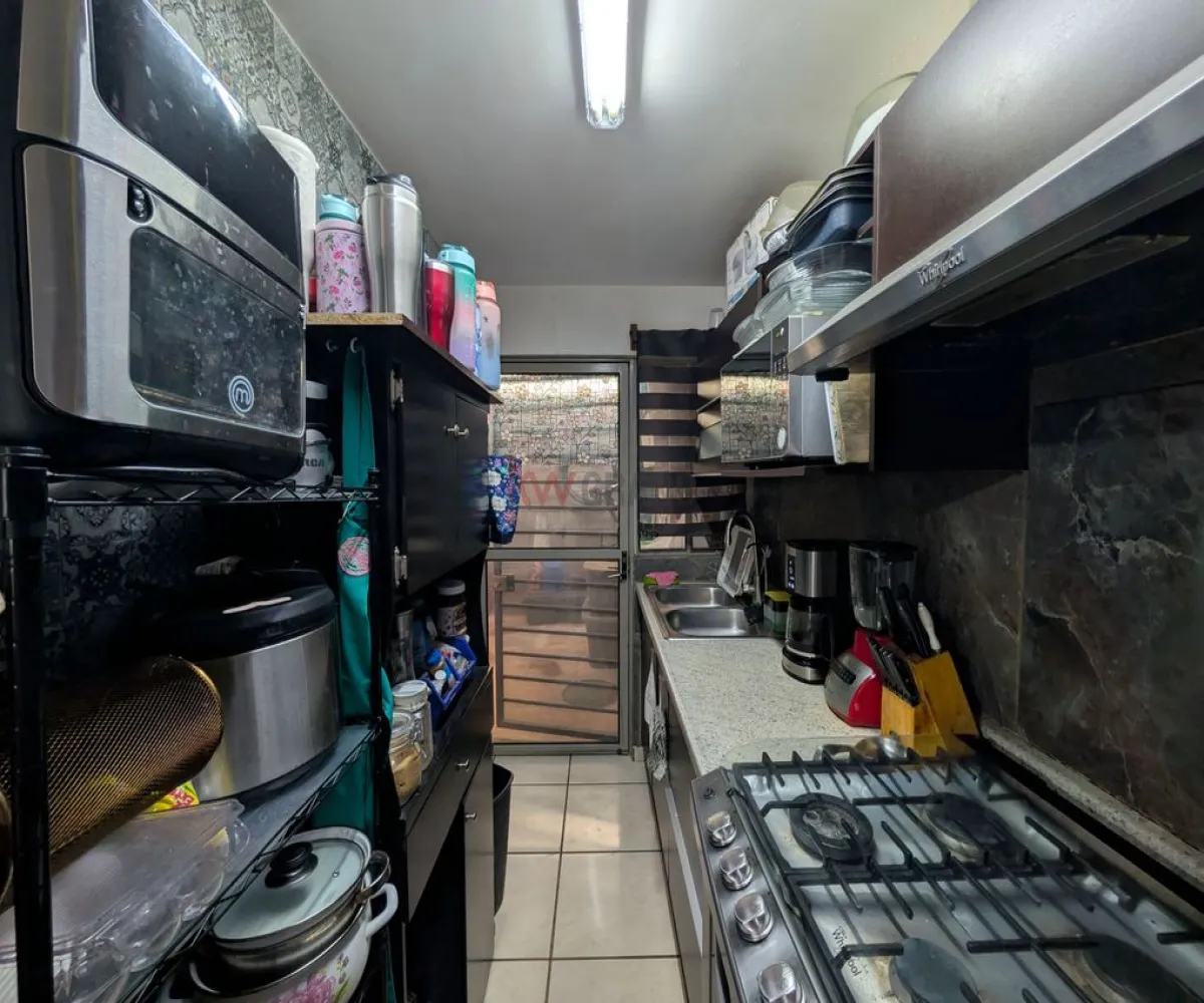 Casa En Venta,Las Terrazas Residencial ,VISTA DEL MAR 750 12, San Pedro Tlaquepaque, Jalisco 45599, 3 Habitaciones,2 Baños,VISTA DEL MAR ,1,pB0P4Le Casa En Venta,Las Terrazas Residencial ,VISTA DEL MAR 750 12, San Pedro Tlaquepaque, Jalisco 45599, 3 Habitaciones,2 Baños,VISTA DEL MAR ,1,pB0P4Le