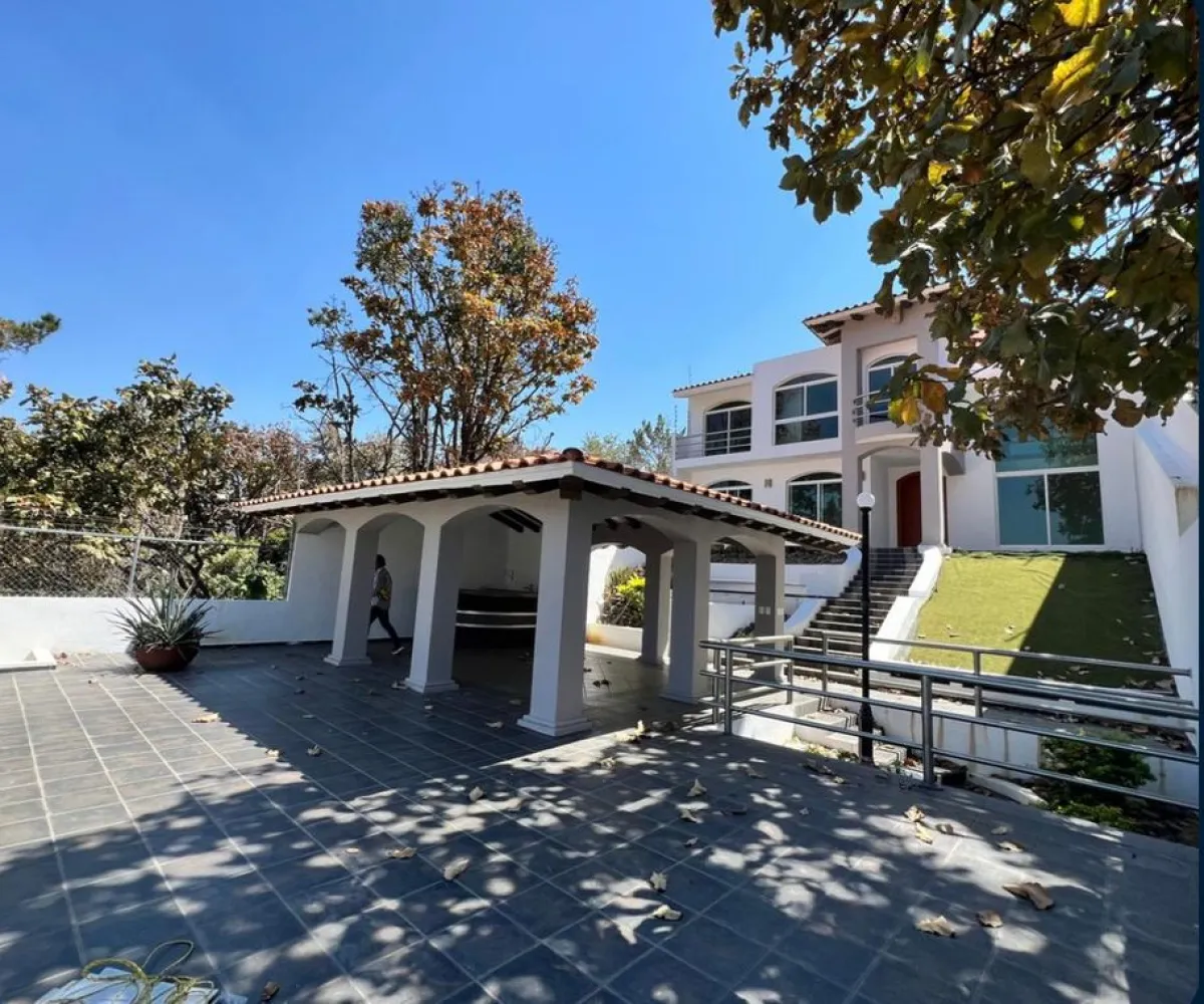 Casa En Venta,Ciudad Bugambilias,Avenida del Reno Poniente 3811, Zapopan, Jalisco 45237, 3 Habitaciones,3 Baños,Avenida del Reno Poniente,1,pmh4cwB
