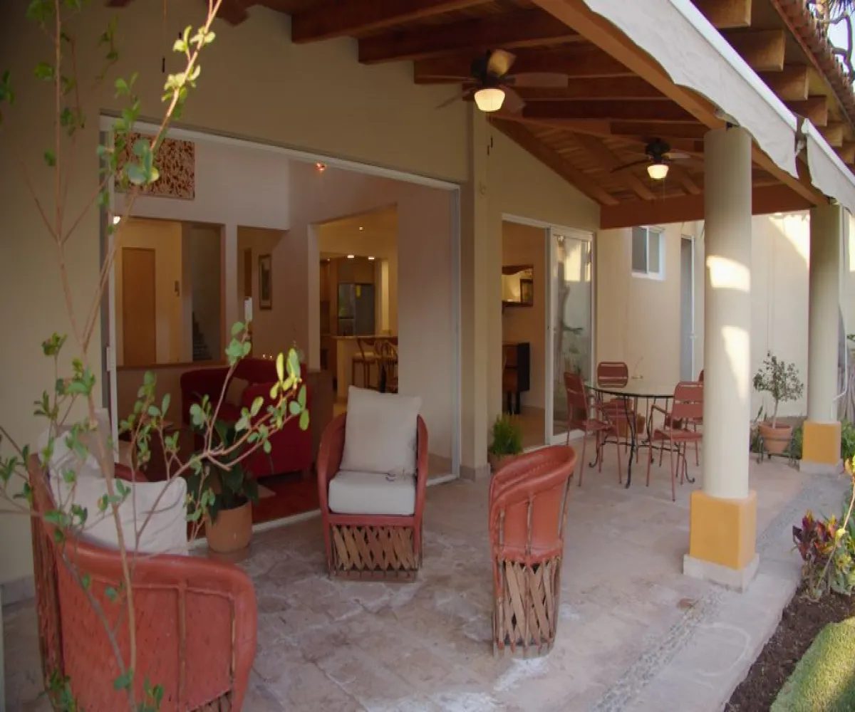 Casa En Venta,La Floresta,Paseo del Mirador 19, Chapala, Jalisco 45920, 4 Habitaciones,4 Baños,Paseo del Mirador,2,puUNHRl Casa En Venta,La Floresta,Paseo del Mirador 19, Chapala, Jalisco 45920, 4 Habitaciones,4 Baños,Paseo del Mirador,2,puUNHRl