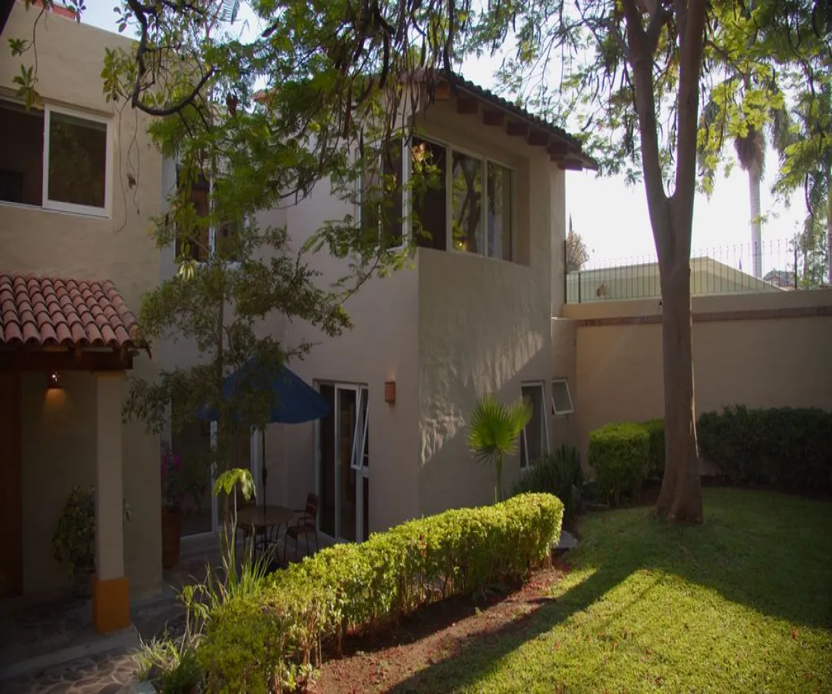 Casa En Venta,La Floresta,Paseo del Mirador 19, Chapala, Jalisco 45920, 4 Habitaciones,4 Baños,Paseo del Mirador,2,puUNHRl Casa En Venta,La Floresta,Paseo del Mirador 19, Chapala, Jalisco 45920, 4 Habitaciones,4 Baños,Paseo del Mirador,2,puUNHRl