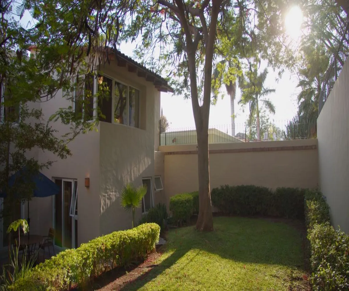 Casa En Venta,La Floresta,Paseo del Mirador 19, Chapala, Jalisco 45920, 4 Habitaciones,4 Baños,Paseo del Mirador,2,puUNHRl Casa En Venta,La Floresta,Paseo del Mirador 19, Chapala, Jalisco 45920, 4 Habitaciones,4 Baños,Paseo del Mirador,2,puUNHRl