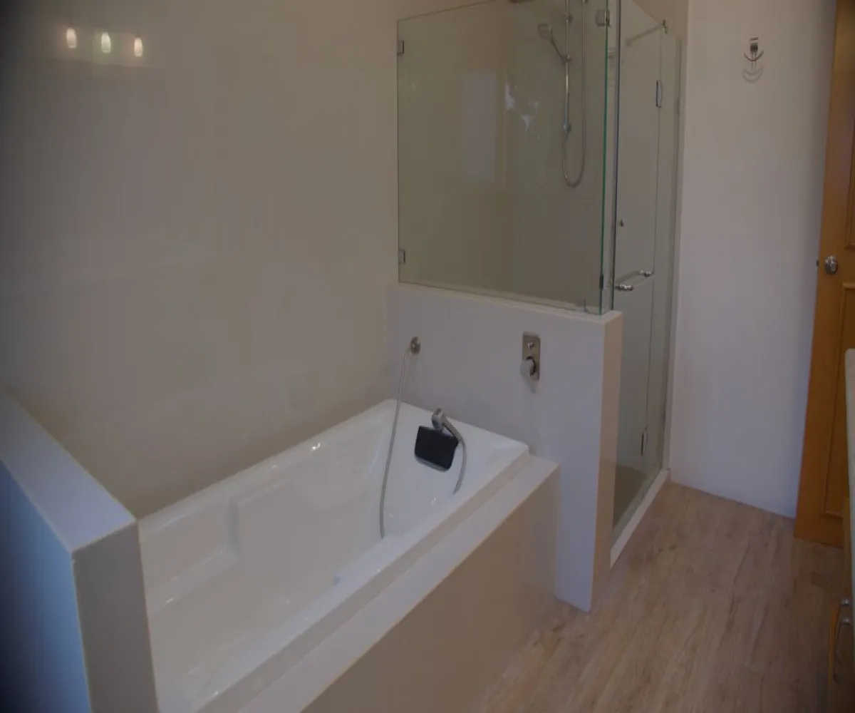 Casa En Venta,La Floresta,Paseo del Mirador 19, Chapala, Jalisco 45920, 4 Habitaciones,4 Baños,Paseo del Mirador,2,puUNHRl Casa En Venta,La Floresta,Paseo del Mirador 19, Chapala, Jalisco 45920, 4 Habitaciones,4 Baños,Paseo del Mirador,2,puUNHRl