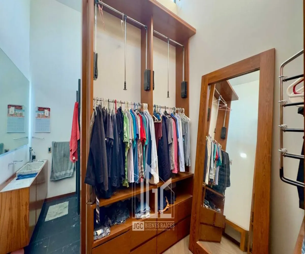 Casa En Venta,Valle Imperial,Formosa 630 78, Zapopan, Jalisco 45134, 3 Habitaciones,3 Baños,Formosa,2,pfrlRRH Casa En Venta,Valle Imperial,Formosa 630 78, Zapopan, Jalisco 45134, 3 Habitaciones,3 Baños,Formosa,2,pfrlRRH