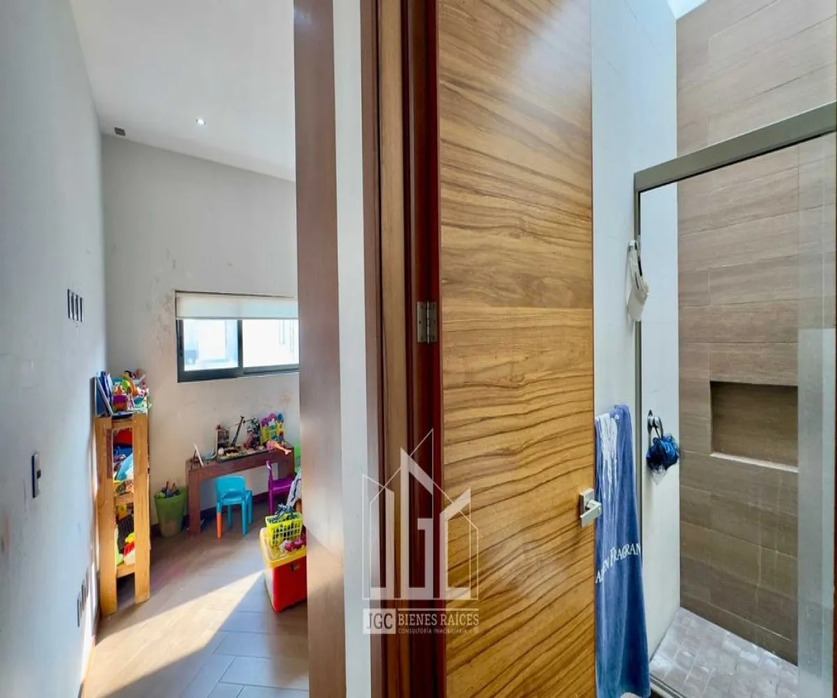 Casa En Venta,Valle Imperial,Formosa 630 78, Zapopan, Jalisco 45134, 3 Habitaciones,3 Baños,Formosa,2,pfrlRRH Casa En Venta,Valle Imperial,Formosa 630 78, Zapopan, Jalisco 45134, 3 Habitaciones,3 Baños,Formosa,2,pfrlRRH