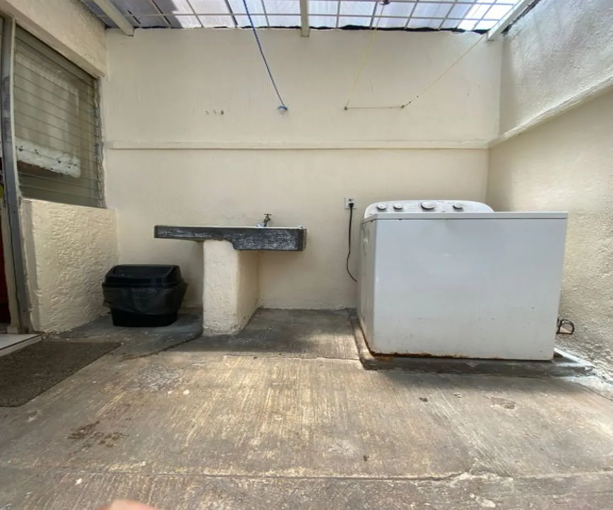 Casa En Venta,Bonita,Calle Villa del Mar 24, Zapopan, Jalisco 45230, 2 Habitaciones,1 Baño,Calle Villa del Mar,2,plDAsPb Casa En Venta,Bonita,Calle Villa del Mar 24, Zapopan, Jalisco 45230, 2 Habitaciones,1 Baño,Calle Villa del Mar,2,plDAsPb