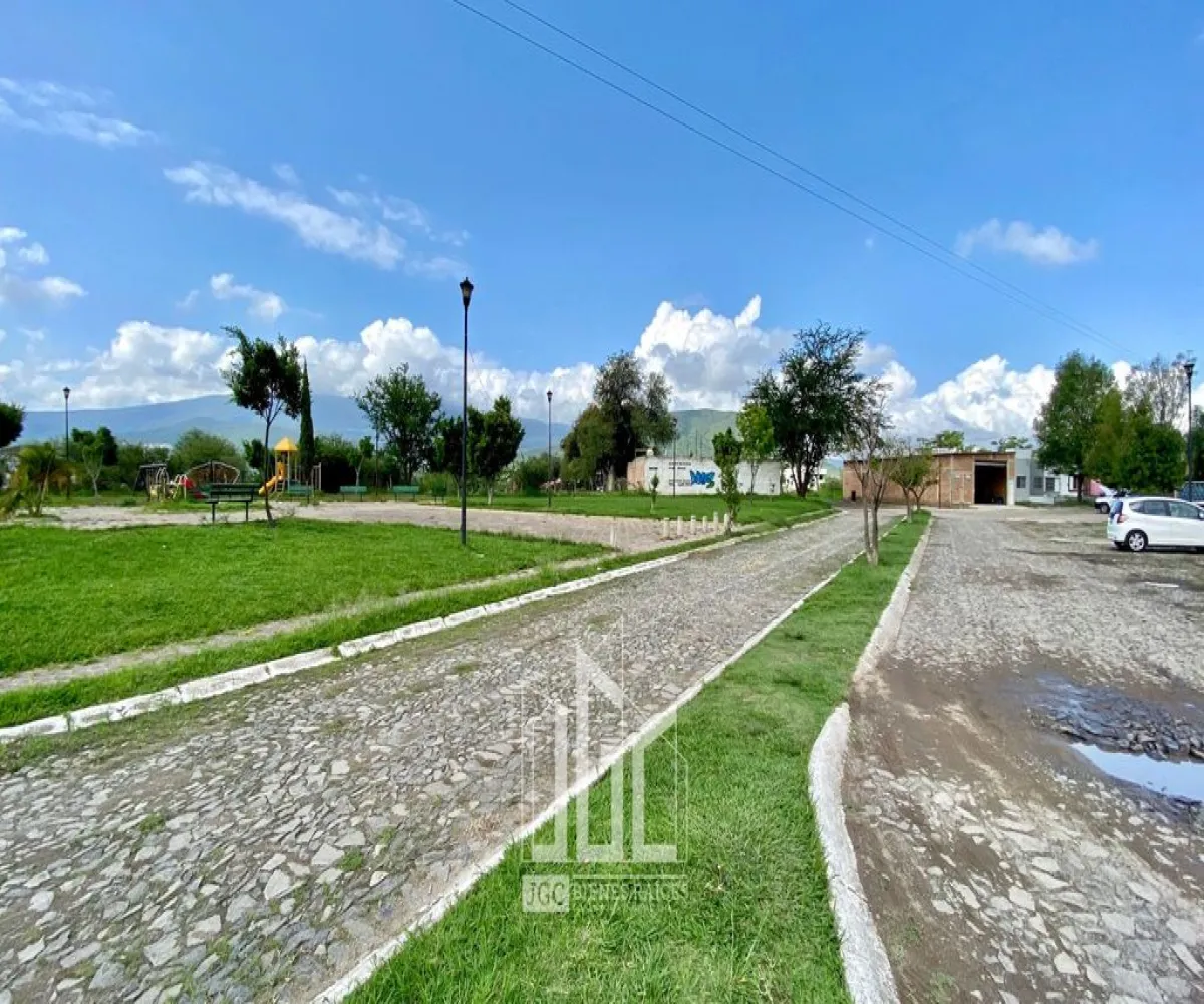 Terreno En Venta,Los Mezquites,Prolongacion Mariano Escobedo S/N, Tlajomulco de Zúñiga, Jalisco 45640,Prolongacion Mariano Escobedo,pDaZl4b Terreno En Venta,Los Mezquites,Prolongacion Mariano Escobedo S/N, Tlajomulco de Zúñiga, Jalisco 45640,Prolongacion Mariano Escobedo,pDaZl4b