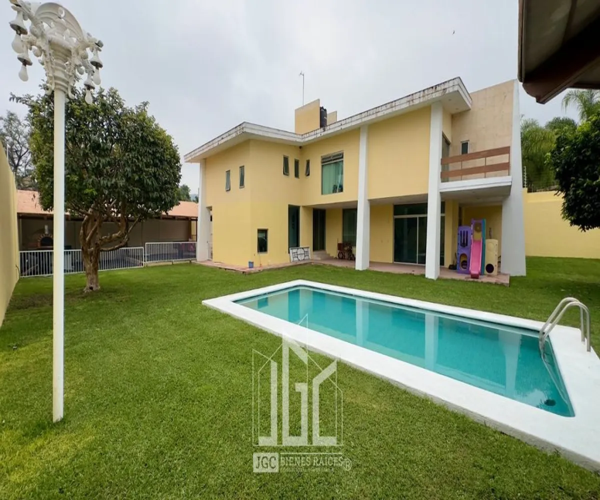 Casa En Venta,Bugambilias,Circuito de las Flores Norte 2314, Zapopan, Jalisco 45239, 5 Habitaciones,5 Baños,Circuito de las Flores Norte,2,pdfmHJq