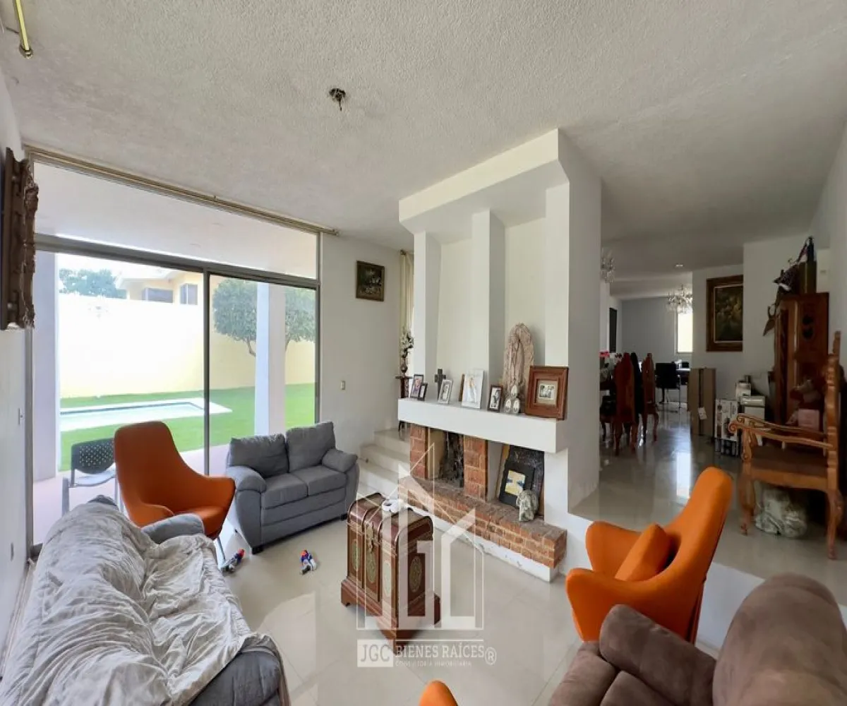 Casa En Venta,Bugambilias,Circuito de las Flores Norte 2314, Zapopan, Jalisco 45239, 5 Habitaciones,5 Baños,Circuito de las Flores Norte,2,pdfmHJq