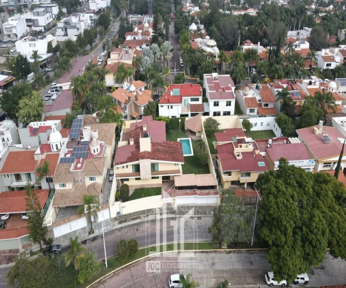 Casa En Venta,Bugambilias,Circuito de las Flores Norte 2314, Zapopan, Jalisco 45239, 5 Habitaciones,5 Baños,Circuito de las Flores Norte,2,pdfmHJq