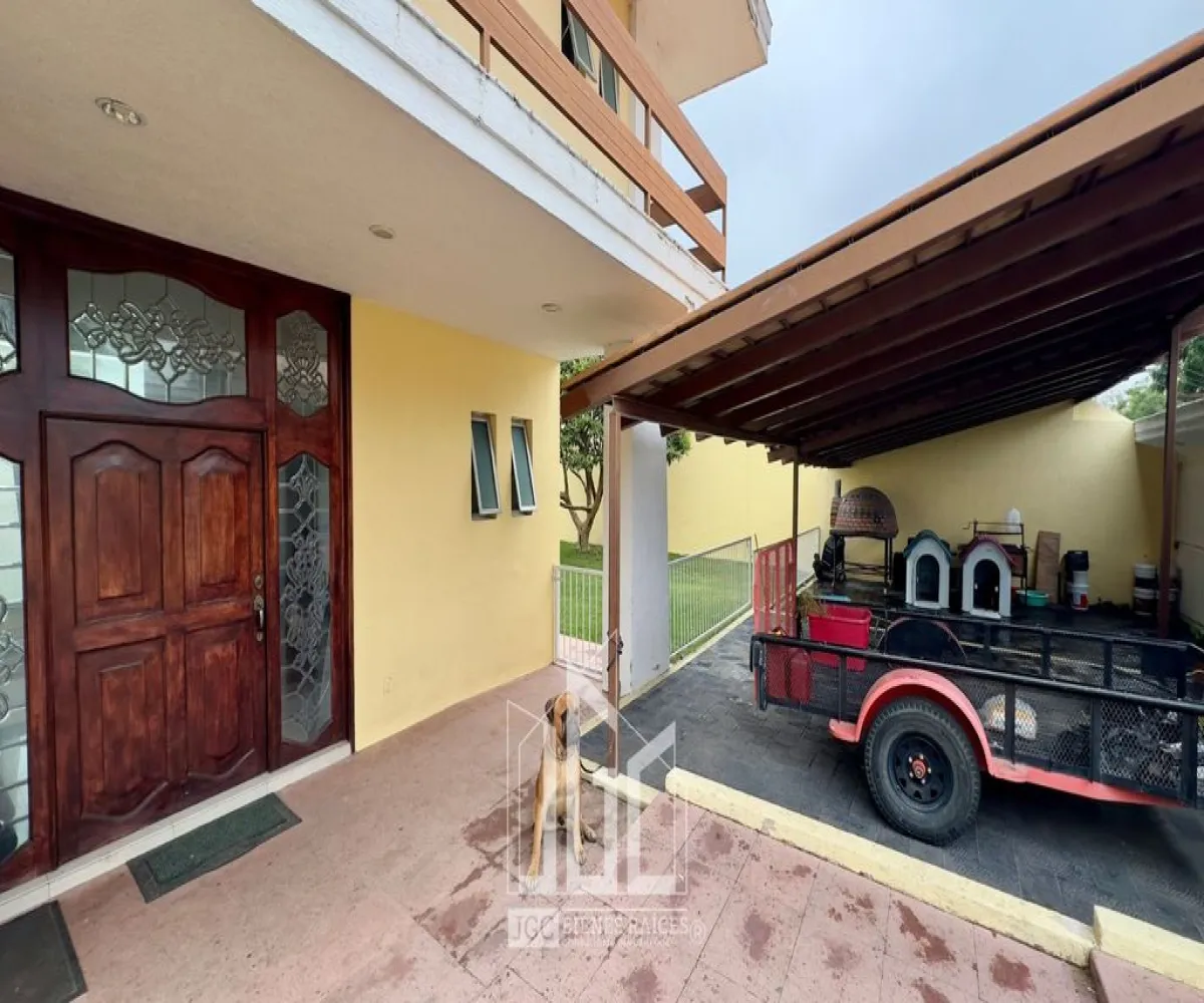 Casa En Venta,Bugambilias,Circuito de las Flores Norte 2314, Zapopan, Jalisco 45239, 5 Habitaciones,5 Baños,Circuito de las Flores Norte,2,pdfmHJq