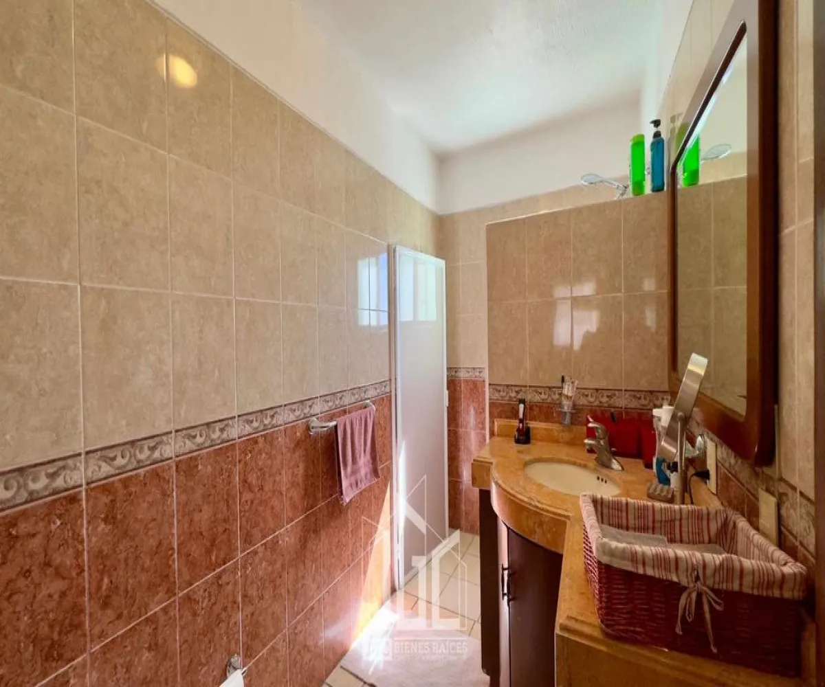 Casa En Venta,Bosques de Santa Anita,Circuito Lomas Altas 1045, Tlajomulco de Zúñiga, Jalisco 45640, 3 Habitaciones,4 Baños,Circuito Lomas Altas,2,p95C5QH Casa En Venta,Bosques de Santa Anita,Circuito Lomas Altas 1045, Tlajomulco de Zúñiga, Jalisco 45640, 3 Habitaciones,4 Baños,Circuito Lomas Altas,2,p95C5QH