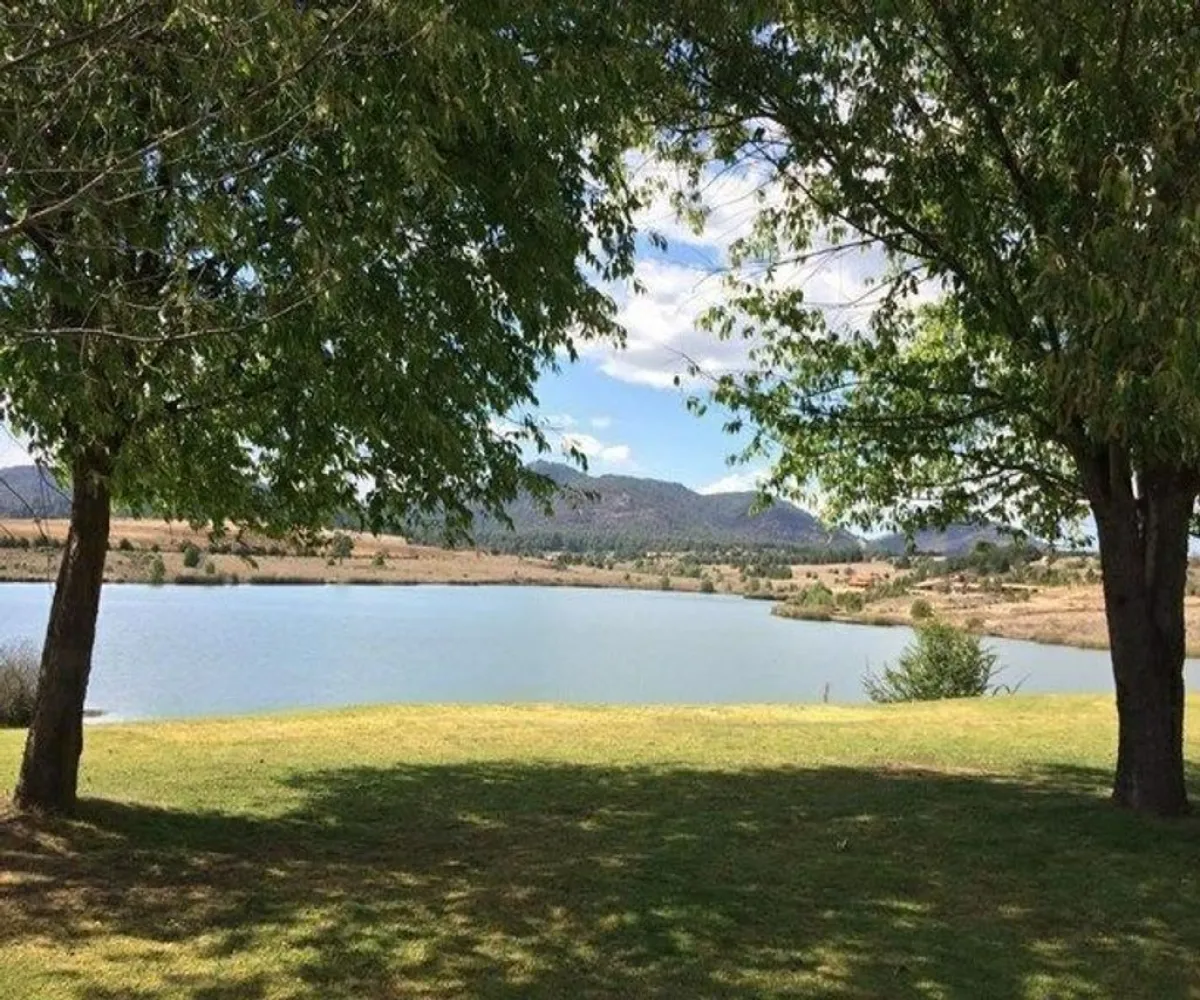 En Venta,Valle del lago,Carretera Tapalpa - Chiquilistlan Km 4, Tapalpa, Jalisco 49340, 4 Habitaciones,4 Baños,Carretera Tapalpa - Chiquilistlan,1,p2Vp8Xl En Venta,Valle del lago,Carretera Tapalpa - Chiquilistlan Km 4, Tapalpa, Jalisco 49340, 4 Habitaciones,4 Baños,Carretera Tapalpa - Chiquilistlan,1,p2Vp8Xl