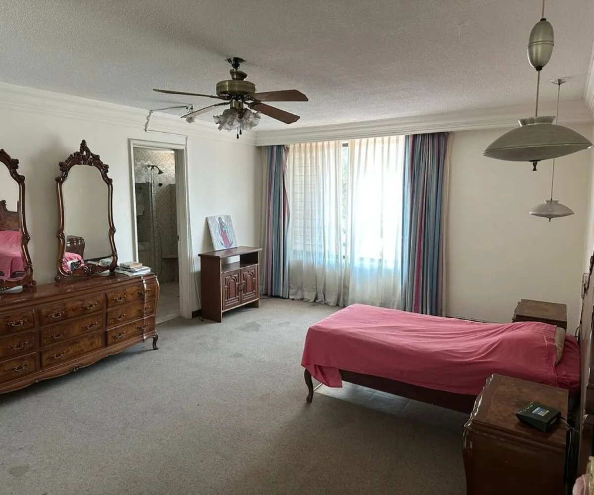 Casa En Venta,Ciudad del Sol,Avenida Xochitl 222, Zapopan, Jalisco 45050, 4 Habitaciones,5 Baños,Avenida Xochitl,1,p9S75Yz Casa En Venta,Ciudad del Sol,Avenida Xochitl 222, Zapopan, Jalisco 45050, 4 Habitaciones,5 Baños,Avenida Xochitl,1,p9S75Yz