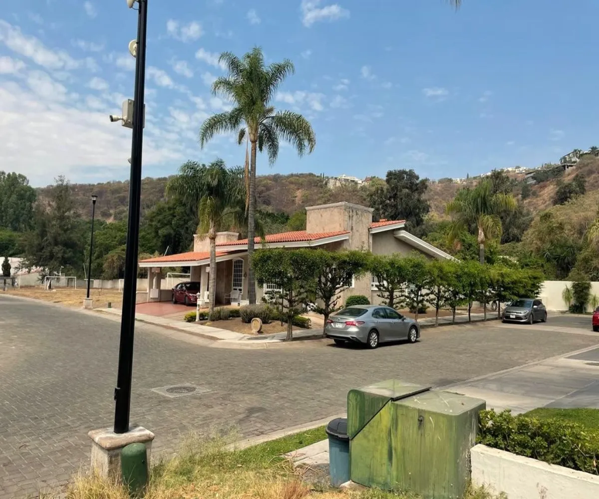 Terreno En Venta,Rancho San José del Tajo,Av. de Los Laureles 113 S/N, Tlajomulco de Zúñiga, Jalisco 45645,Av. de Los Laureles 113,pXbfOvi Terreno En Venta,Rancho San José del Tajo,Av. de Los Laureles 113 S/N, Tlajomulco de Zúñiga, Jalisco 45645,Av. de Los Laureles 113,pXbfOvi
