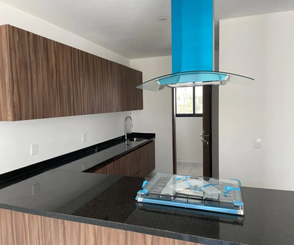 Casa En Venta,San Agustín,Avenida Adamar S/N, Tlajomulco de Zúñiga, Jalisco 45645, 3 Habitaciones,2 Baños,Avenida Adamar,2,pWudROx