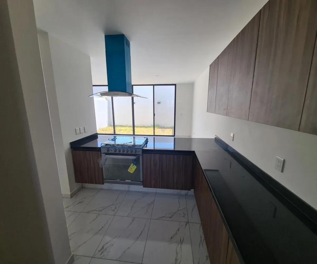 Casa En Venta,San Agustín,Avenida Adamar S/N, Tlajomulco de Zúñiga, Jalisco 45645, 3 Habitaciones,2 Baños,Avenida Adamar,2,pWudROx