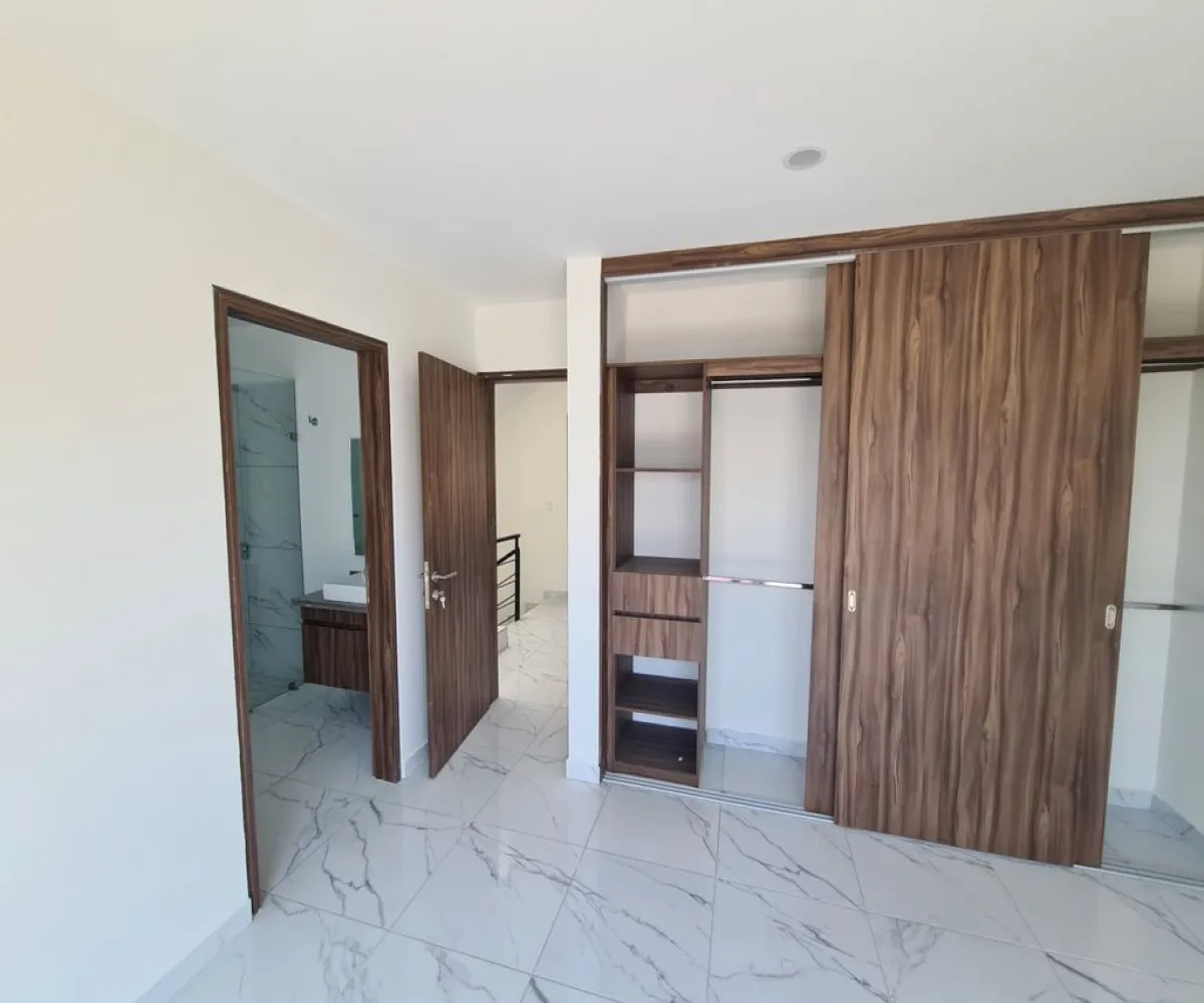 Casa En Venta,San Agustín,Avenida Adamar S/N, Tlajomulco de Zúñiga, Jalisco 45645, 3 Habitaciones,2 Baños,Avenida Adamar,2,pWudROx