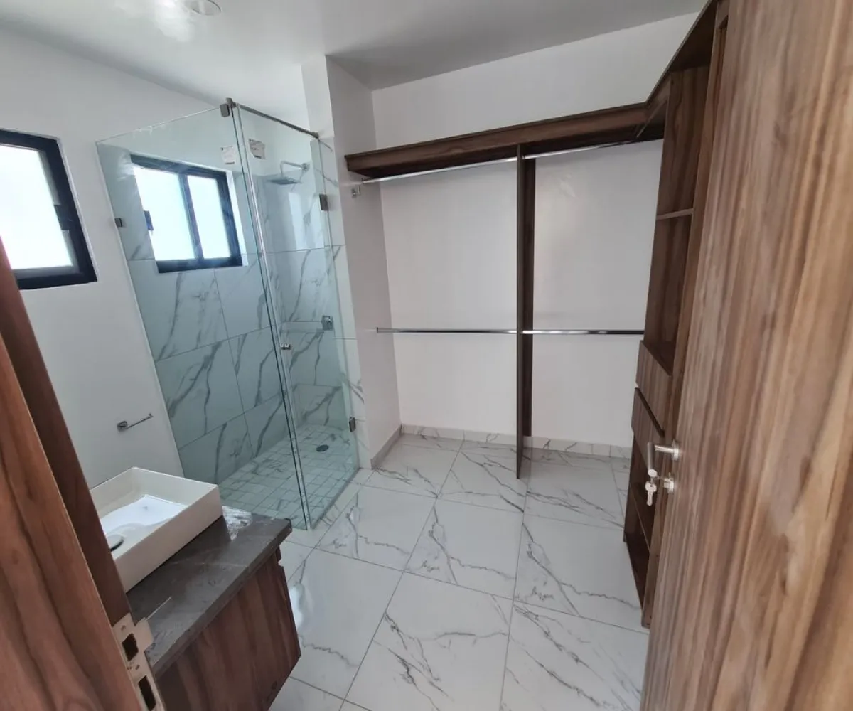 Casa En Venta,San Agustín,Avenida Adamar S/N, Tlajomulco de Zúñiga, Jalisco 45645, 3 Habitaciones,2 Baños,Avenida Adamar,2,pWudROx