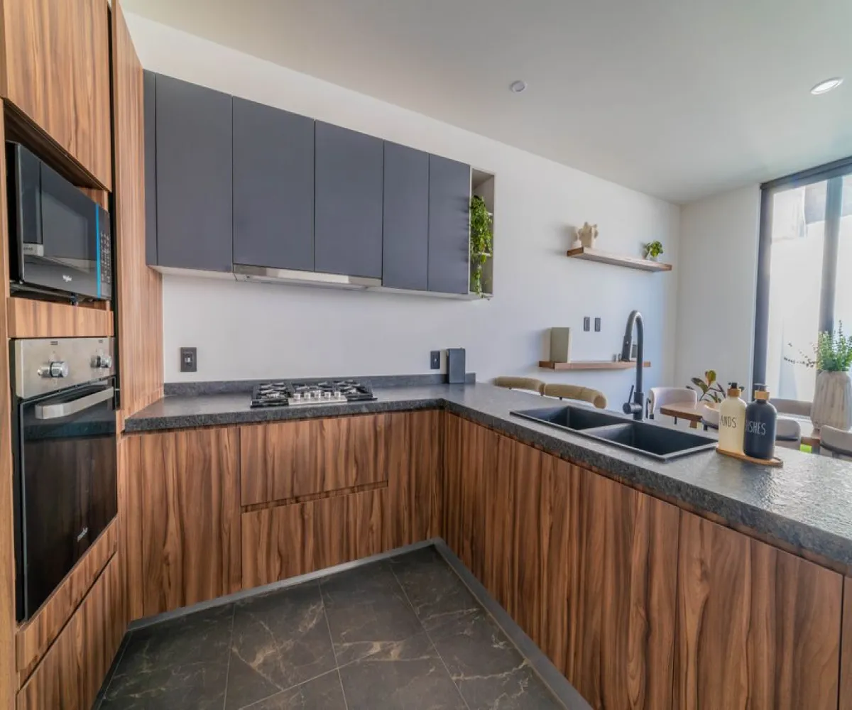 Casa En Venta,Real de Valdepeñas,P° De las Misiones 1585, Zapopan, Jalisco 45130, 3 Habitaciones,2 Baños,P° De las Misiones,1,pKzahQ6 Casa En Venta,Real de Valdepeñas,P° De las Misiones 1585, Zapopan, Jalisco 45130, 3 Habitaciones,2 Baños,P° De las Misiones,1,pKzahQ6