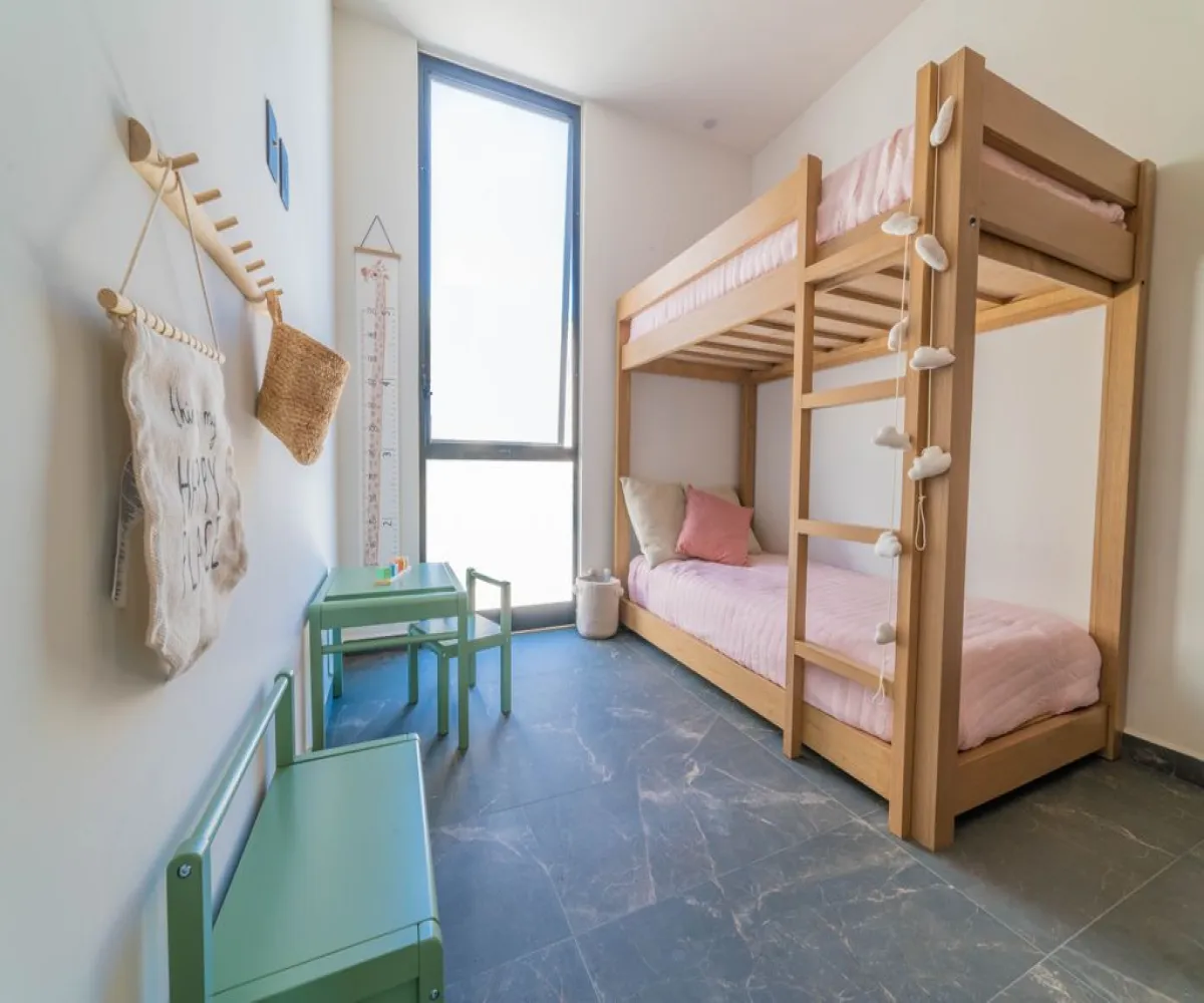 Casa En Venta,Real de Valdepeñas,P° De las Misiones 1585, Zapopan, Jalisco 45130, 3 Habitaciones,2 Baños,P° De las Misiones,1,pKzahQ6 Casa En Venta,Real de Valdepeñas,P° De las Misiones 1585, Zapopan, Jalisco 45130, 3 Habitaciones,2 Baños,P° De las Misiones,1,pKzahQ6