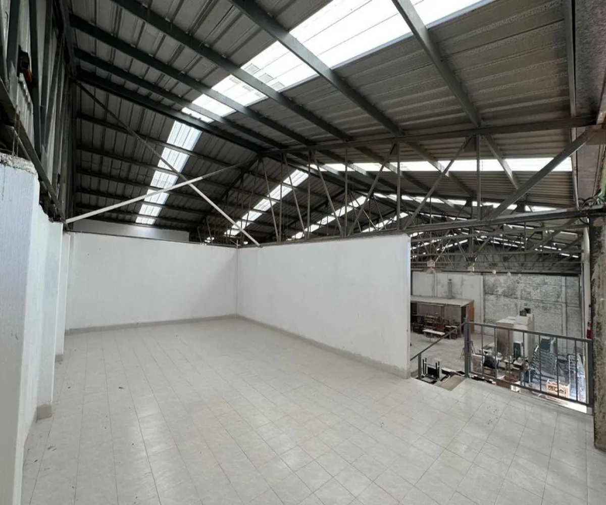 Industrial En Venta,Lomas del Cuatro,Loma Alegre 12, San Pedro Tlaquepaque, Jalisco 45599,Loma Alegre,1,p84HssT Industrial En Venta,Lomas del Cuatro,Loma Alegre 12, San Pedro Tlaquepaque, Jalisco 45599,Loma Alegre,1,p84HssT