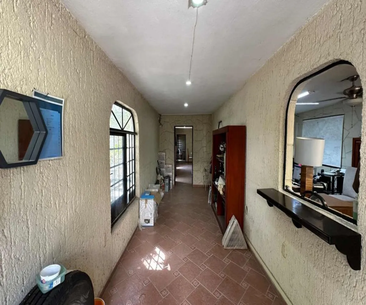 Industrial En Venta,Lomas del Cuatro,Loma Alegre 12, San Pedro Tlaquepaque, Jalisco 45599,Loma Alegre,1,p84HssT Industrial En Venta,Lomas del Cuatro,Loma Alegre 12, San Pedro Tlaquepaque, Jalisco 45599,Loma Alegre,1,p84HssT