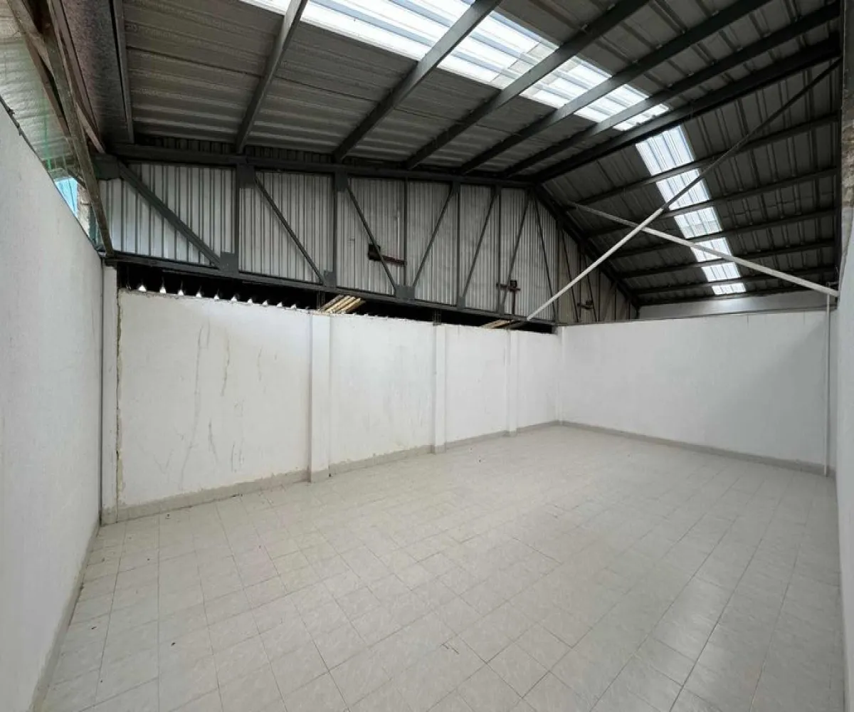 Industrial En Venta,Lomas del Cuatro,Loma Alegre 12, San Pedro Tlaquepaque, Jalisco 45599,Loma Alegre,1,p84HssT Industrial En Venta,Lomas del Cuatro,Loma Alegre 12, San Pedro Tlaquepaque, Jalisco 45599,Loma Alegre,1,p84HssT