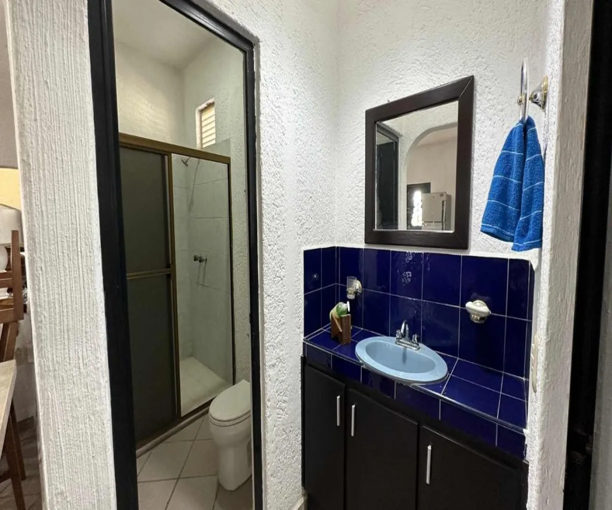 Industrial En Venta,Lomas del Cuatro,Loma Alegre 12, San Pedro Tlaquepaque, Jalisco 45599,Loma Alegre,1,p84HssT Industrial En Venta,Lomas del Cuatro,Loma Alegre 12, San Pedro Tlaquepaque, Jalisco 45599,Loma Alegre,1,p84HssT