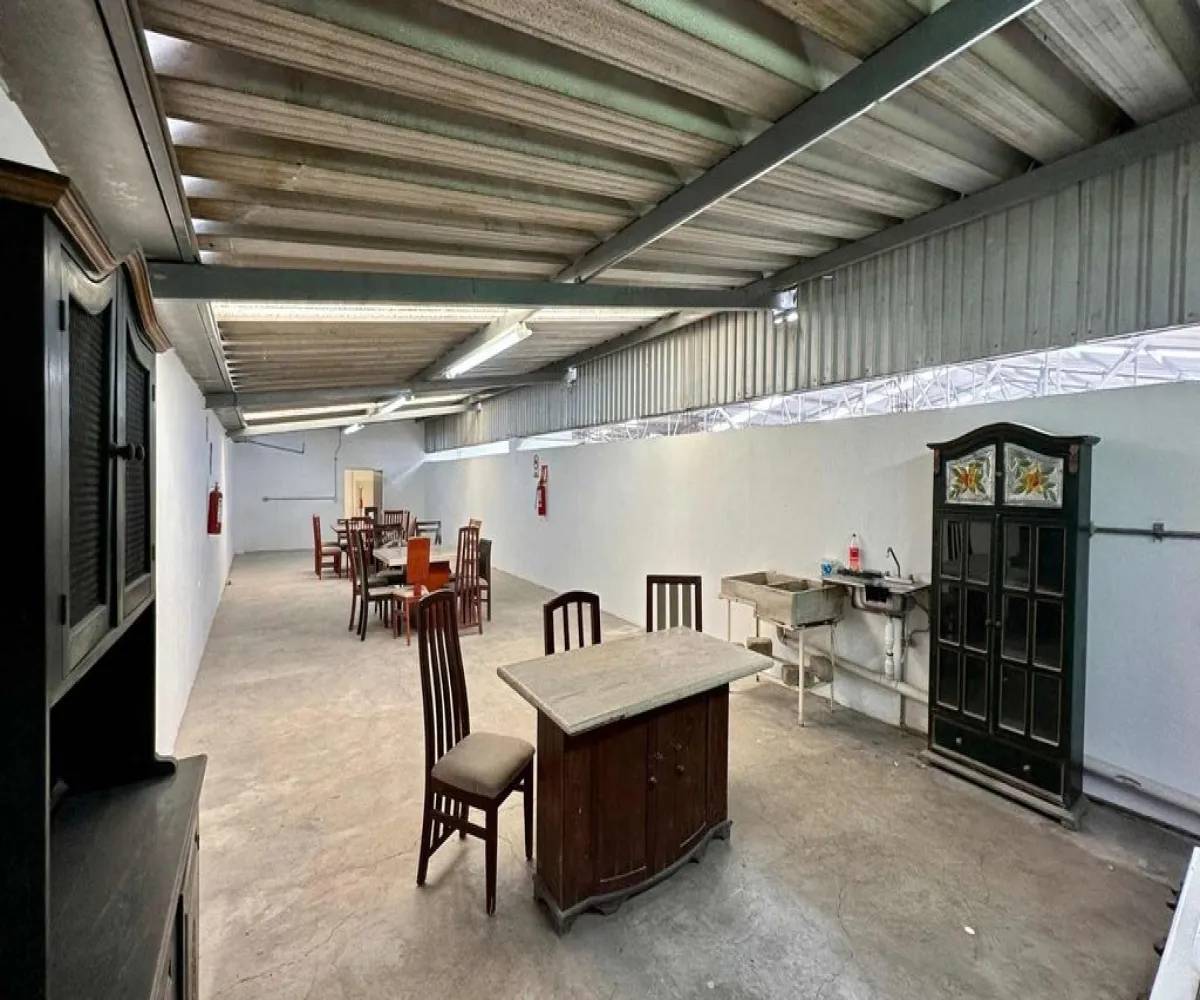 Industrial En Venta,Lomas del Cuatro,Loma Alegre 12, San Pedro Tlaquepaque, Jalisco 45599,Loma Alegre,1,p84HssT Industrial En Venta,Lomas del Cuatro,Loma Alegre 12, San Pedro Tlaquepaque, Jalisco 45599,Loma Alegre,1,p84HssT