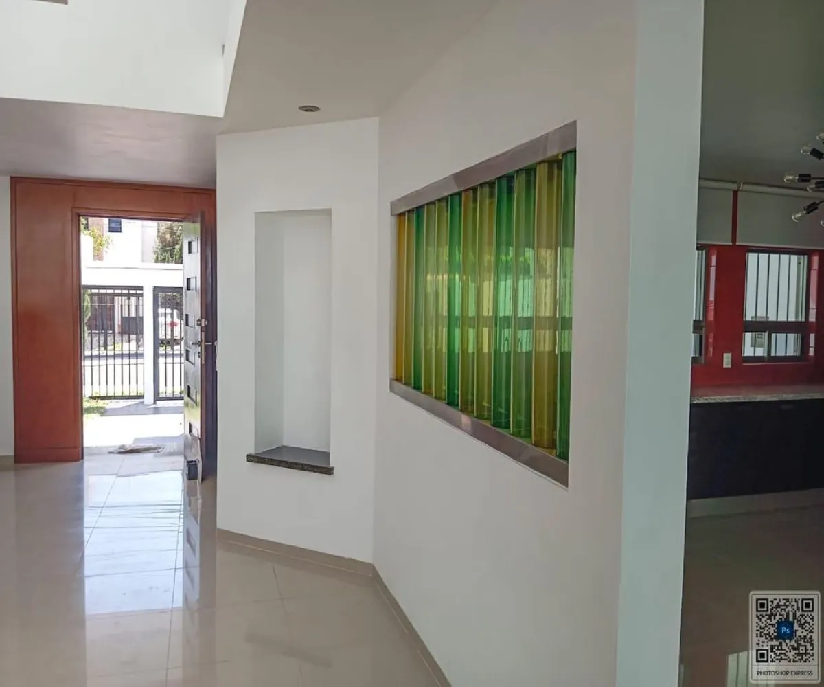 Casa En Venta,Jardines de Guadalupe,Calle Santo Tomás de Aquino 4840, Zapopan, Jalisco 45038, 4 Habitaciones,4 Baños,Calle Santo Tomás de Aquino,1,pkUw2Bz
