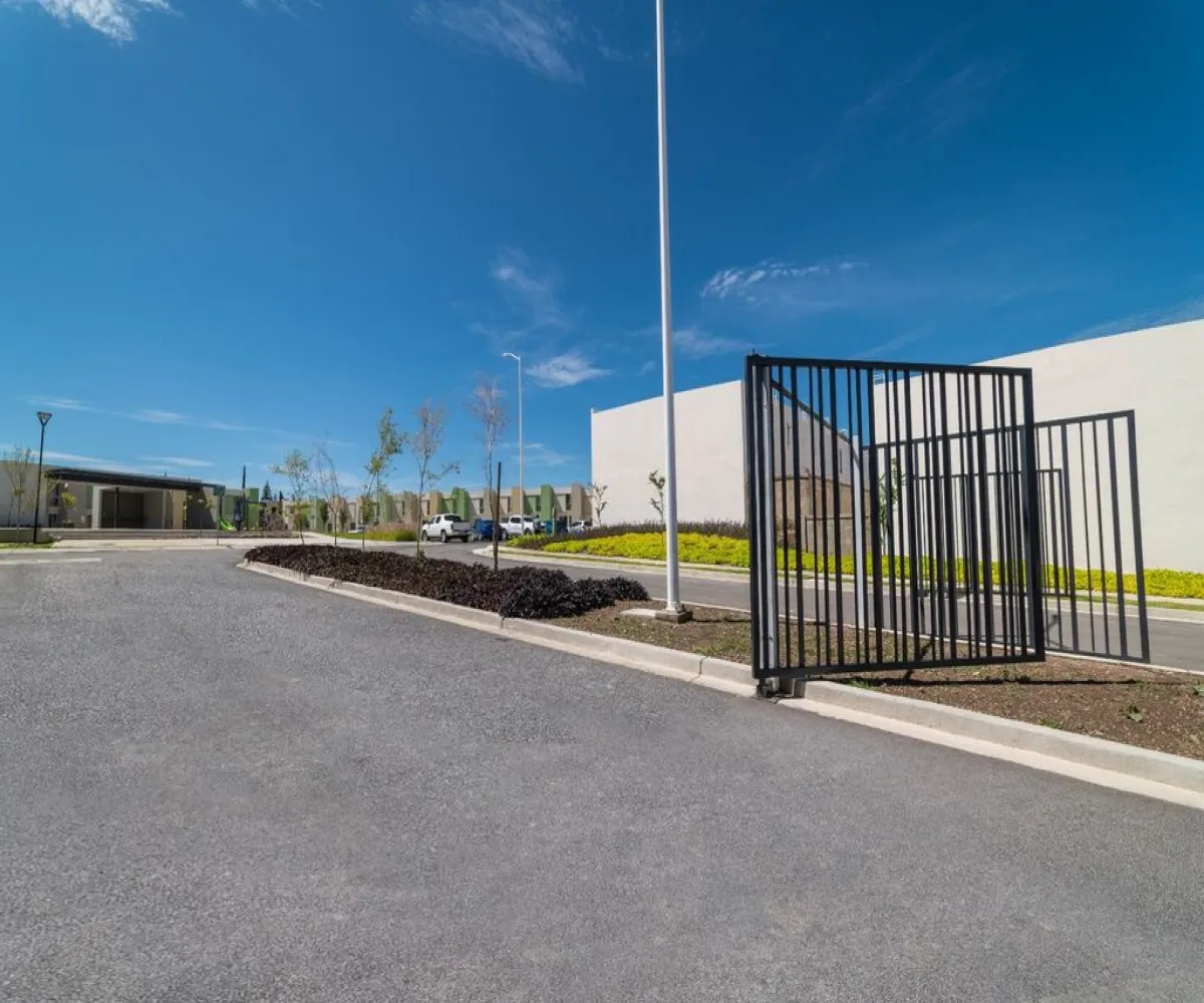 Casa En Venta,MIRADOR DEL BOSQUE ,Carr a Colotlán 8.5, Zapopan, Jalisco 45200, 3 Habitaciones,1 Baño,Carr a Colotlán,1,p3rm5iU Casa En Venta,MIRADOR DEL BOSQUE ,Carr a Colotlán 8.5, Zapopan, Jalisco 45200, 3 Habitaciones,1 Baño,Carr a Colotlán,1,p3rm5iU