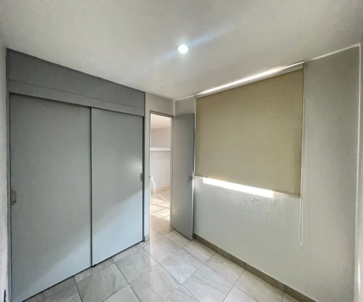 Departamento En Venta,Arboledas,Pedro Simón Laplace 3947-A 17, Zapopan, Jalisco 45070, 2 Habitaciones,1 Baño,Pedro Simón Laplace,1,petQfax